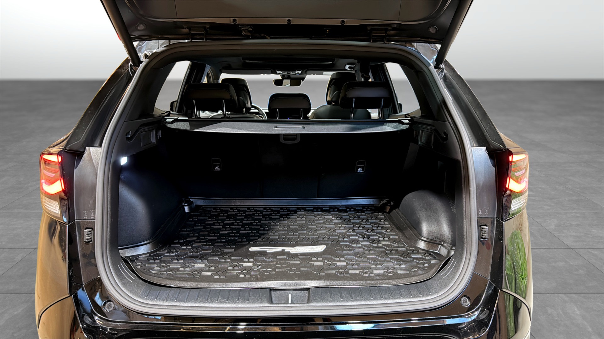 Kia Sportage OEU06T