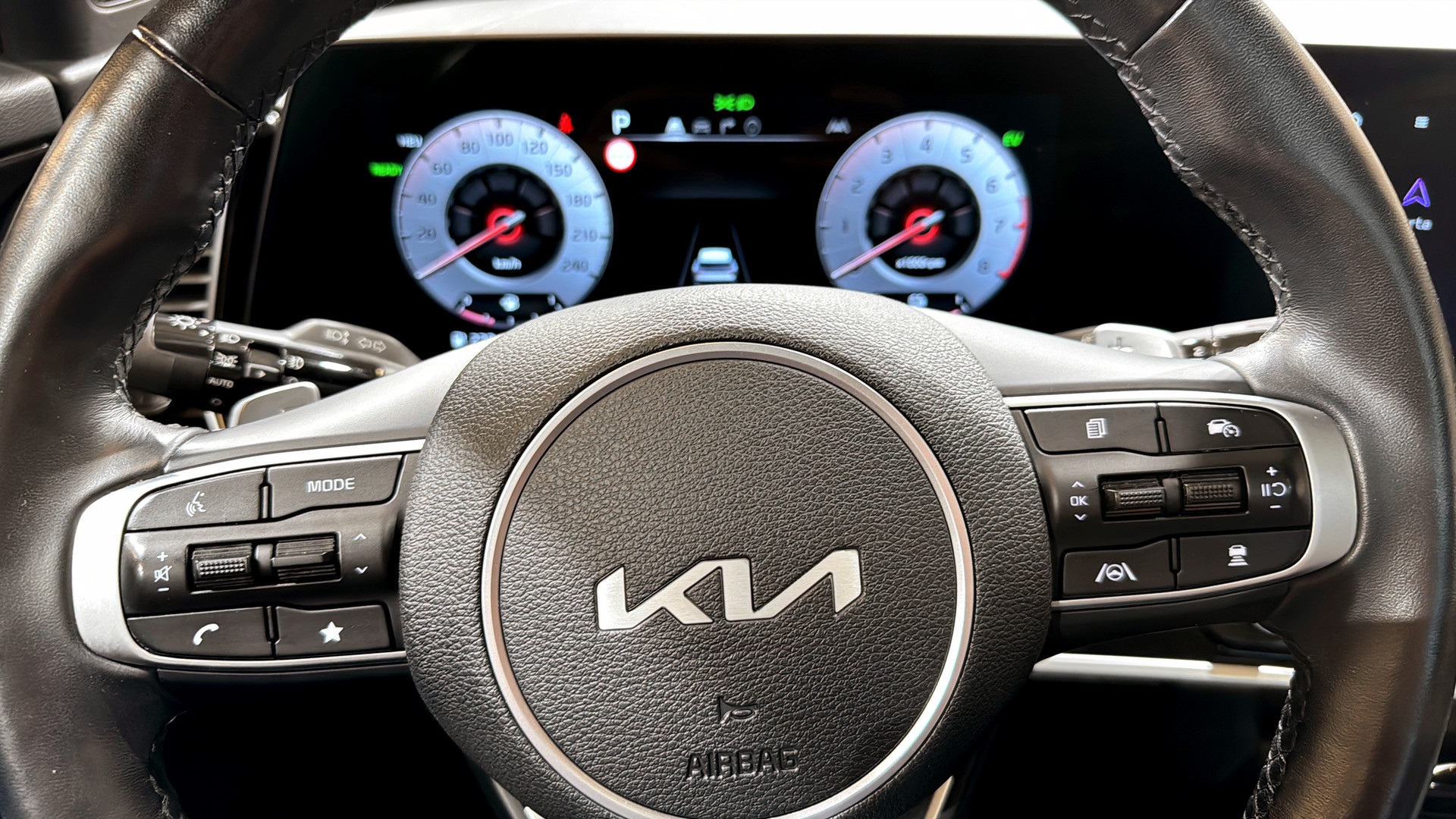 Kia Sportage OEU06T