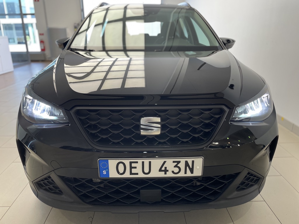 SEAT Arona OEU43N