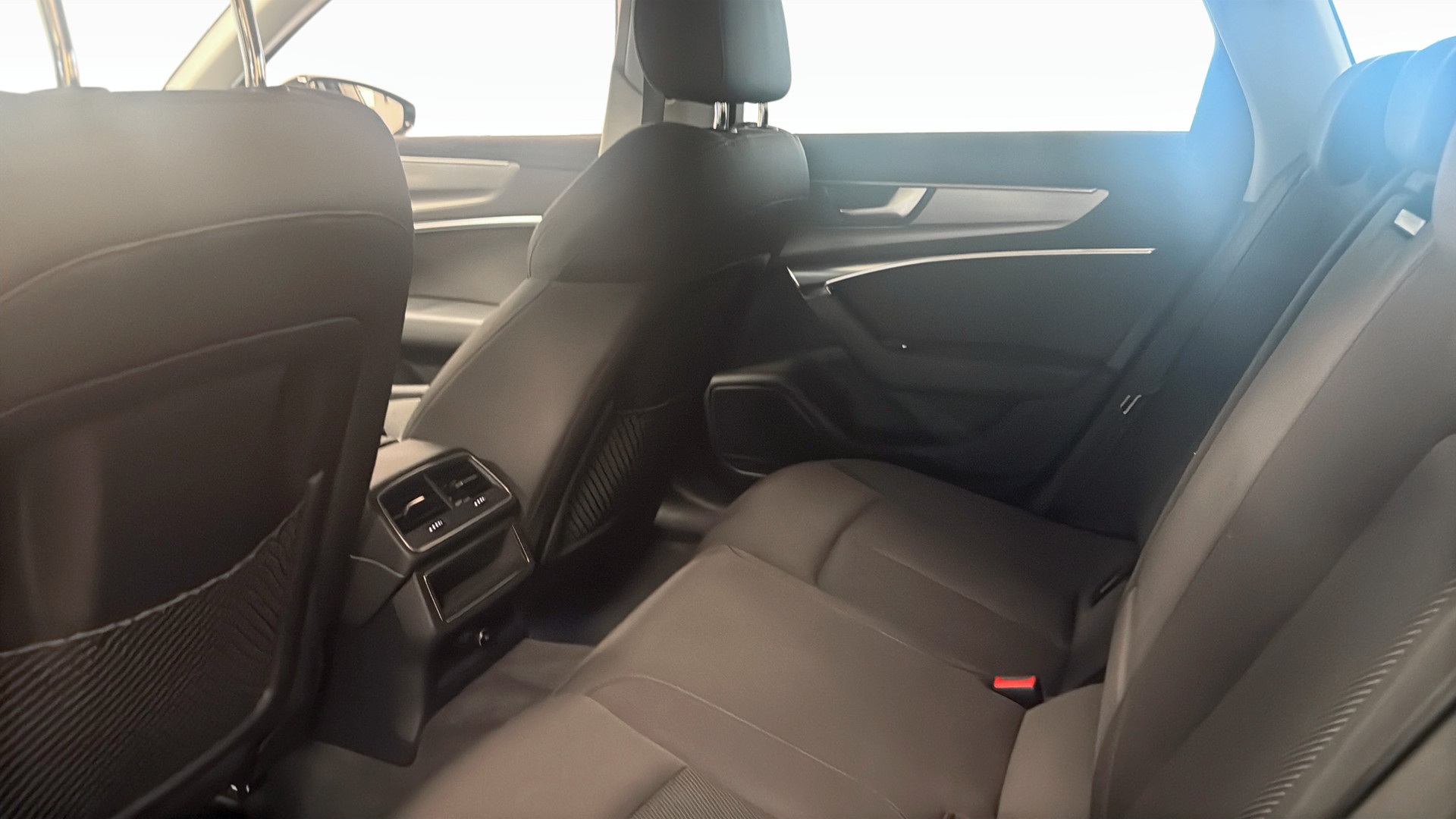 Audi A6 Avant OFB40X