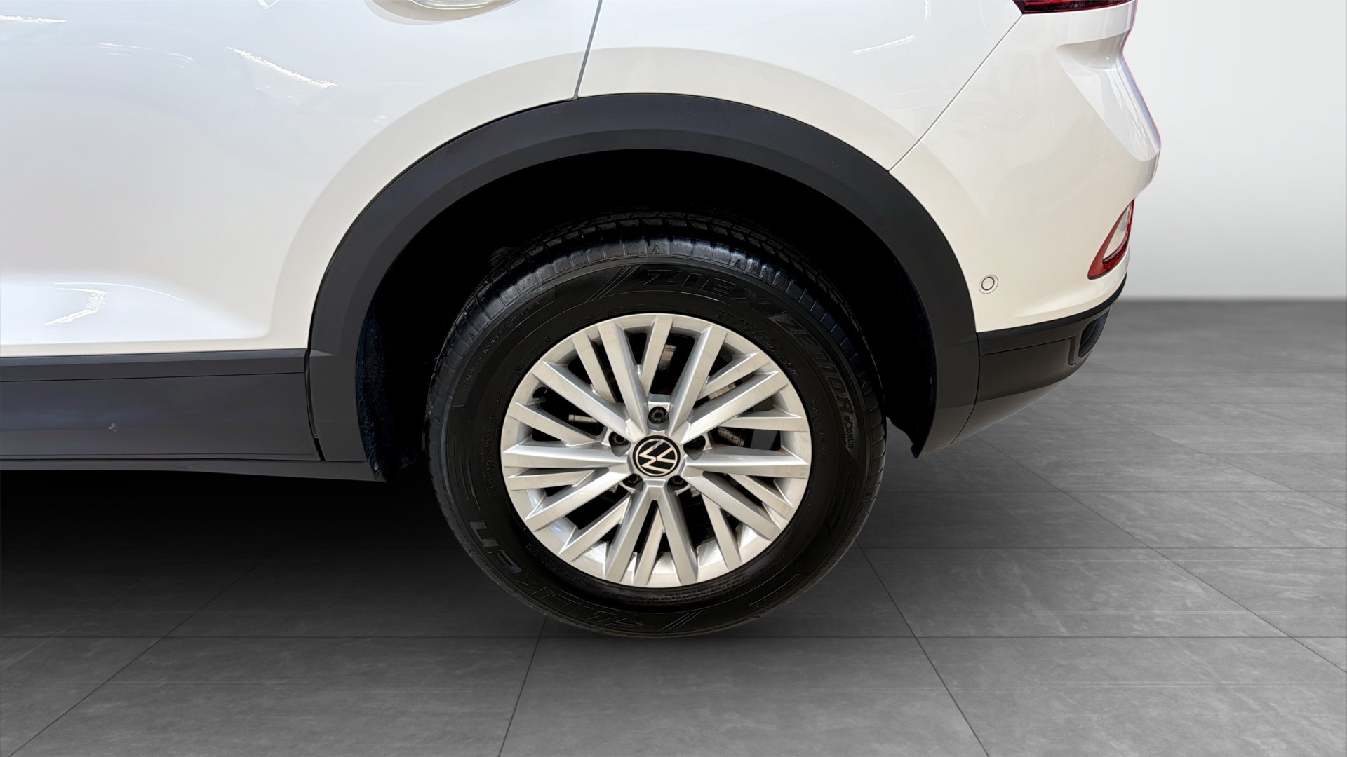 Volkswagen T-Roc OFD43W
