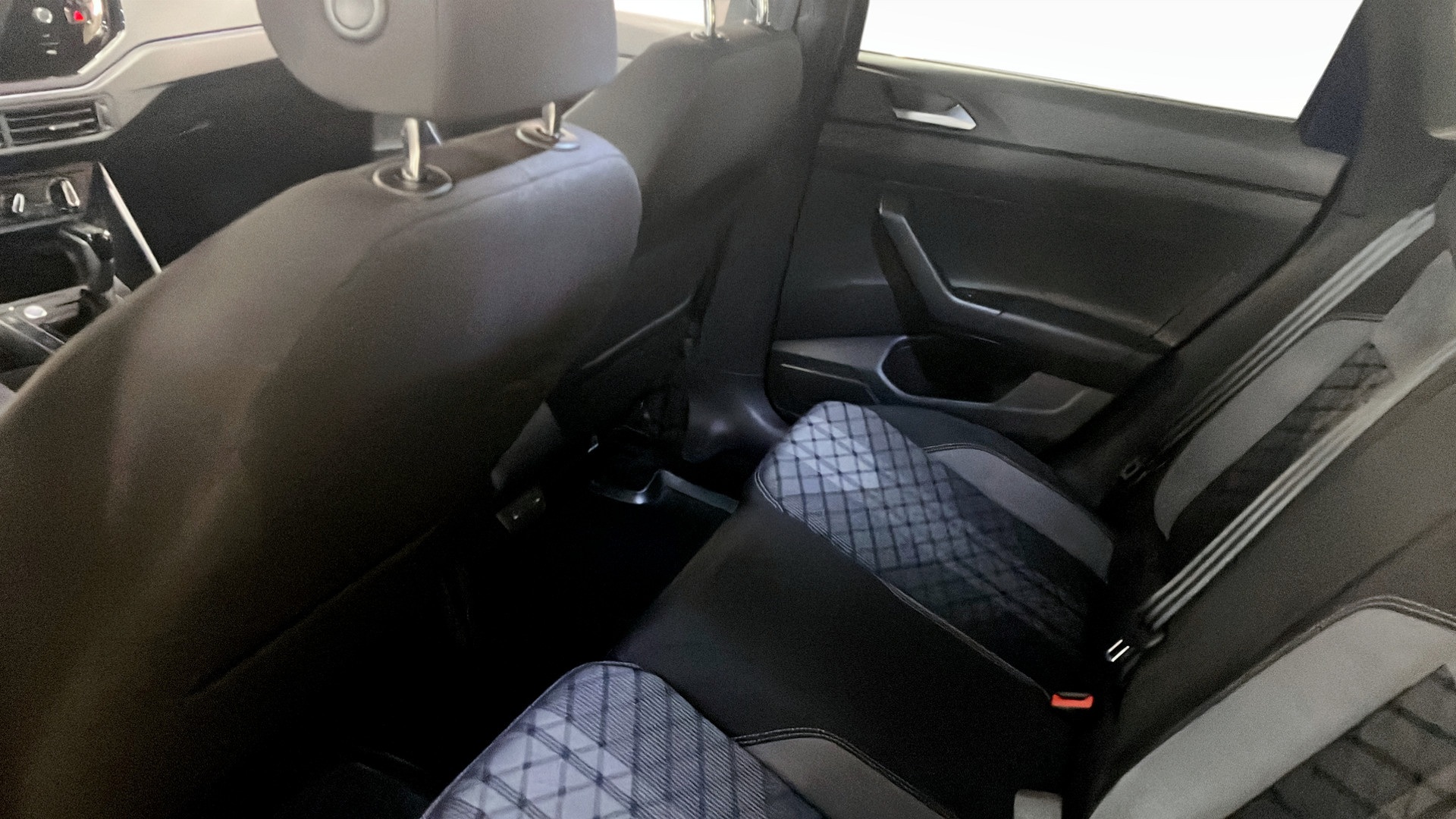 Volkswagen Taigo OFH61R
