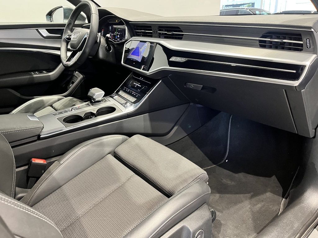 Audi A6 Avant OFJ25W