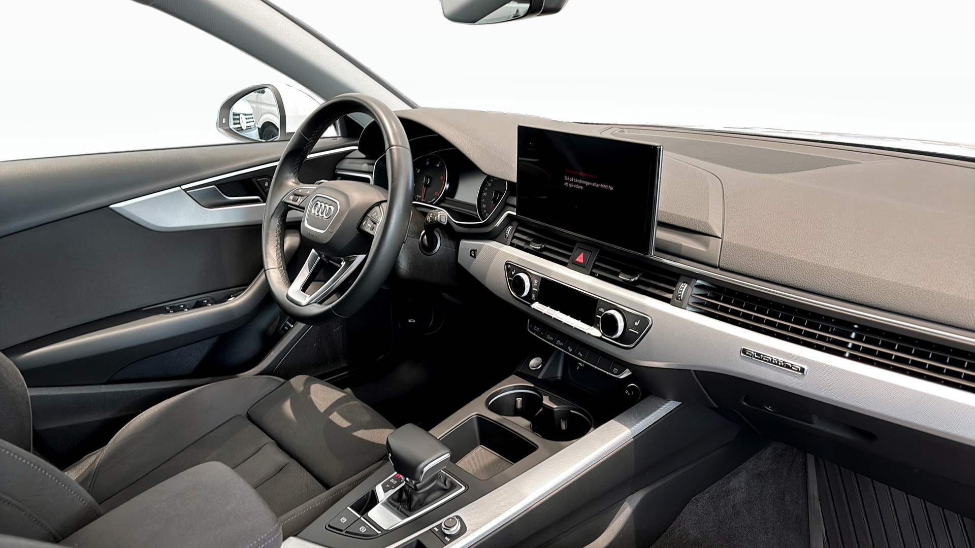 Audi A4 Avant OFY43H