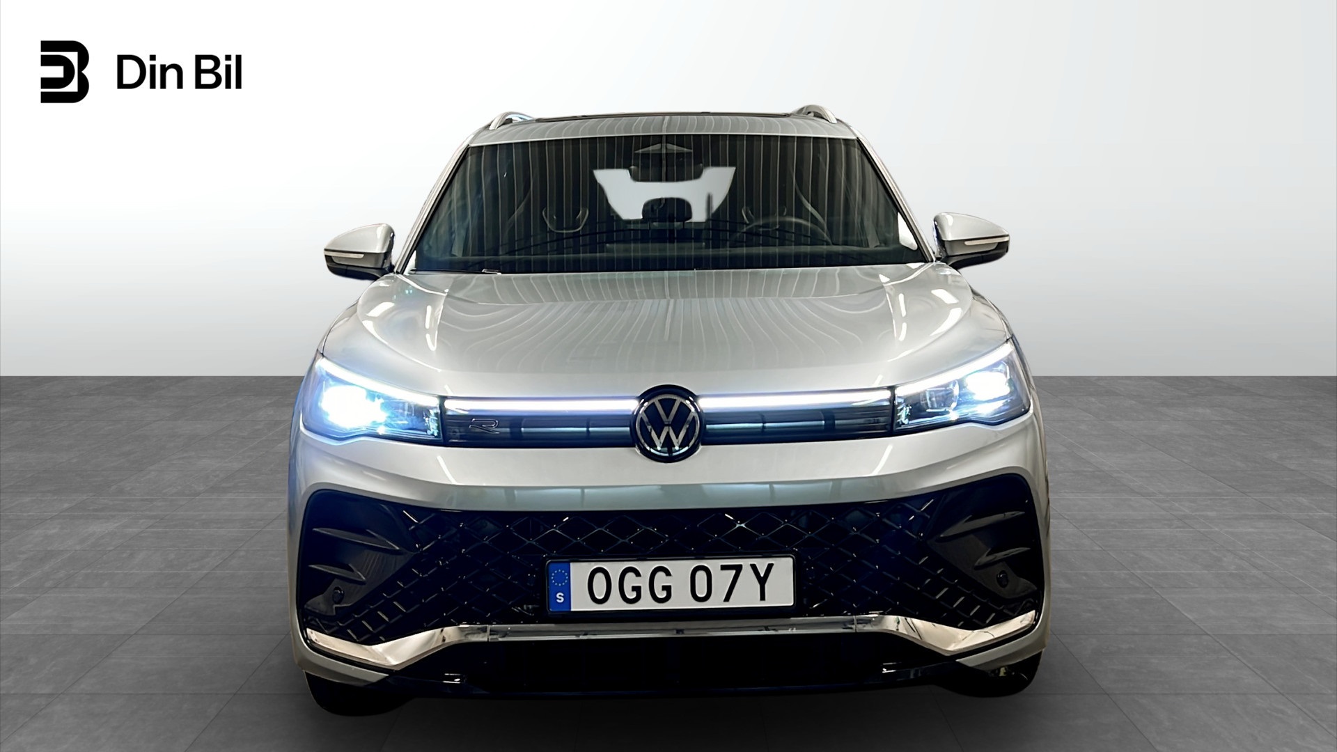 Volkswagen Tiguan OGG07Y