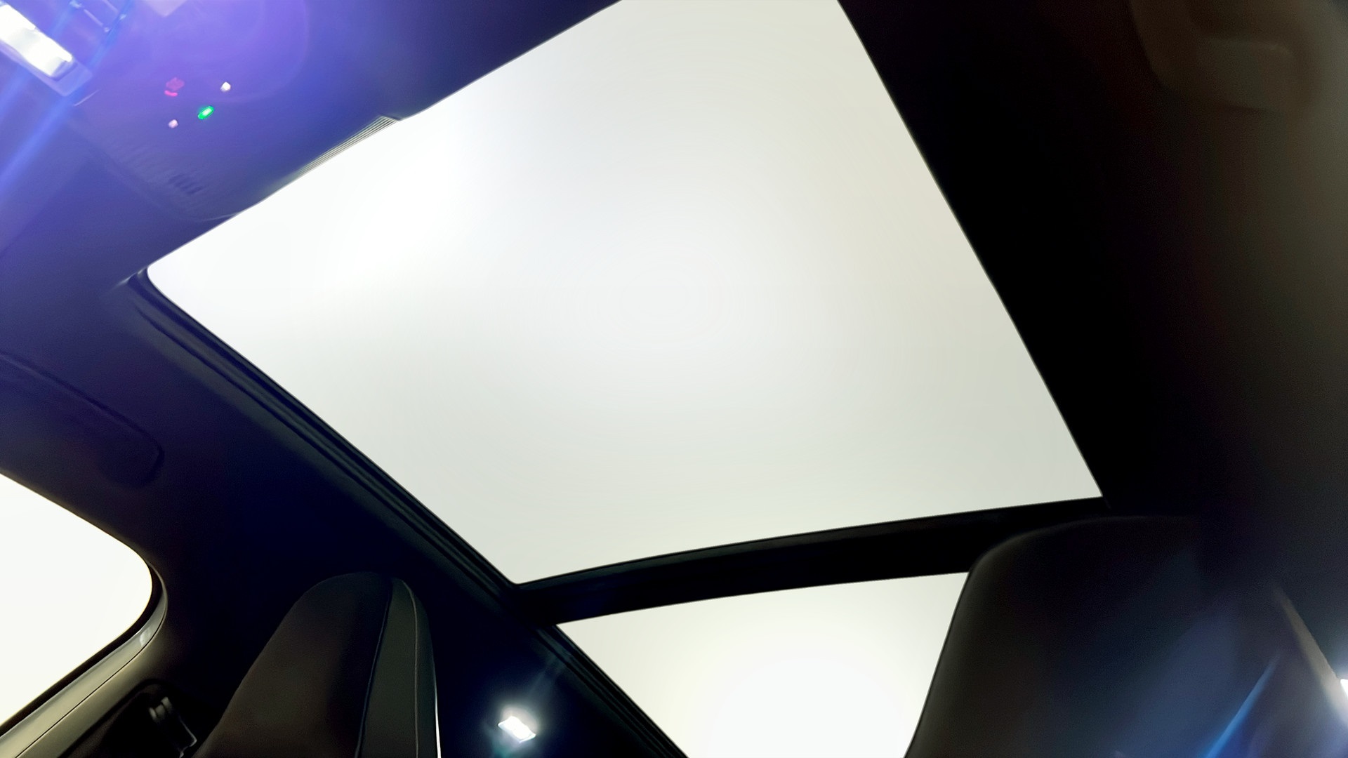 Volkswagen Tiguan OGG07Y