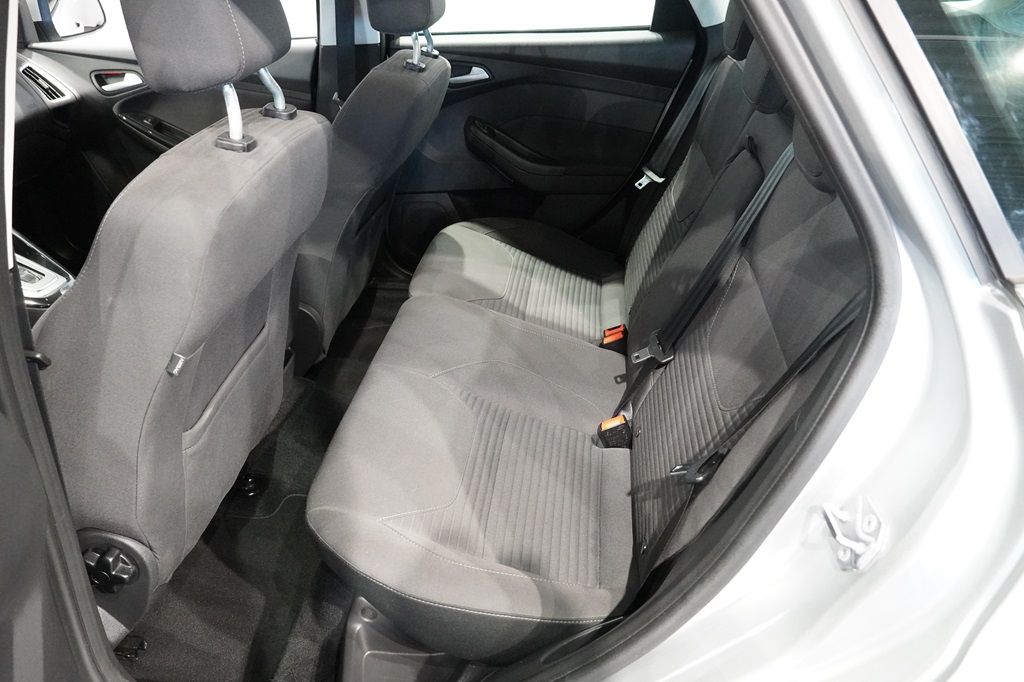 Ford Focus OGJ868