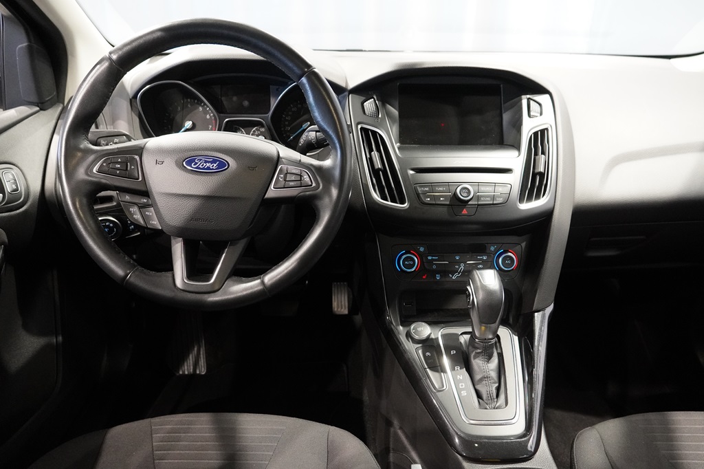 Ford Focus OGJ868
