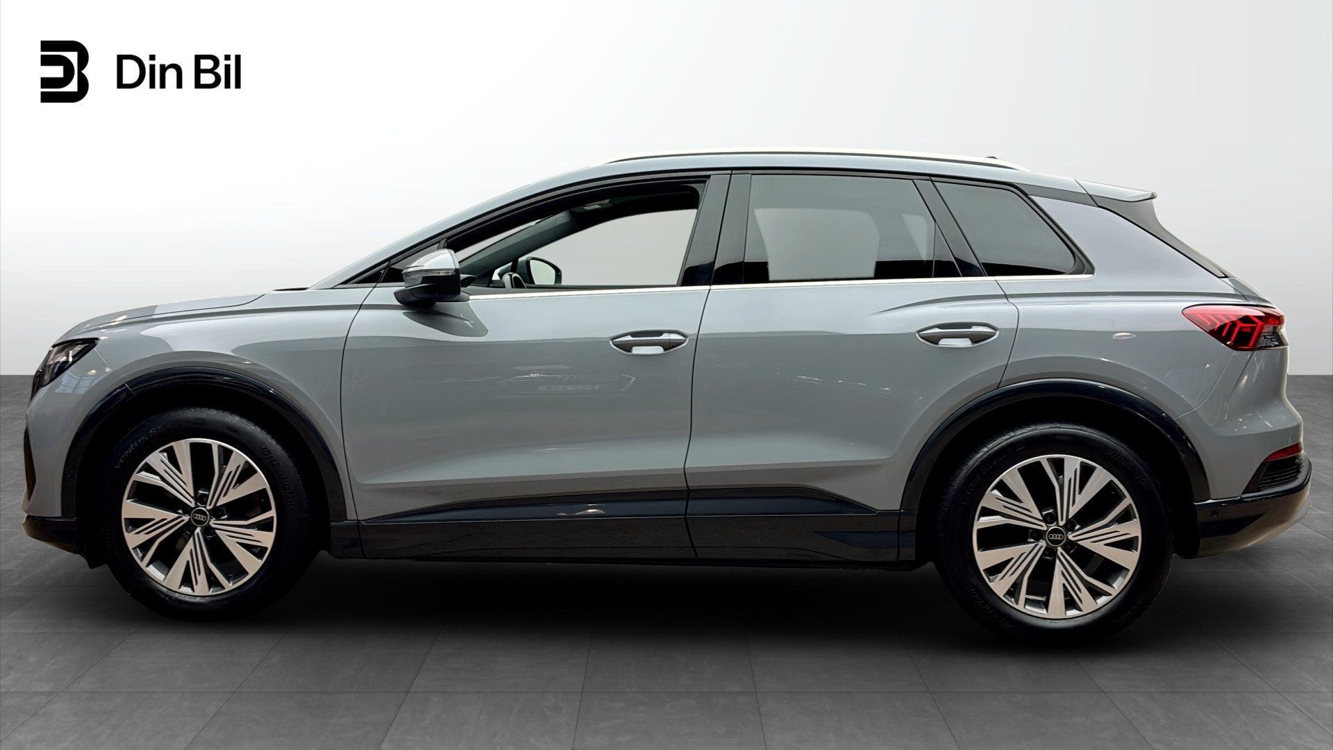 Audi Q4 e-tron OGK23W