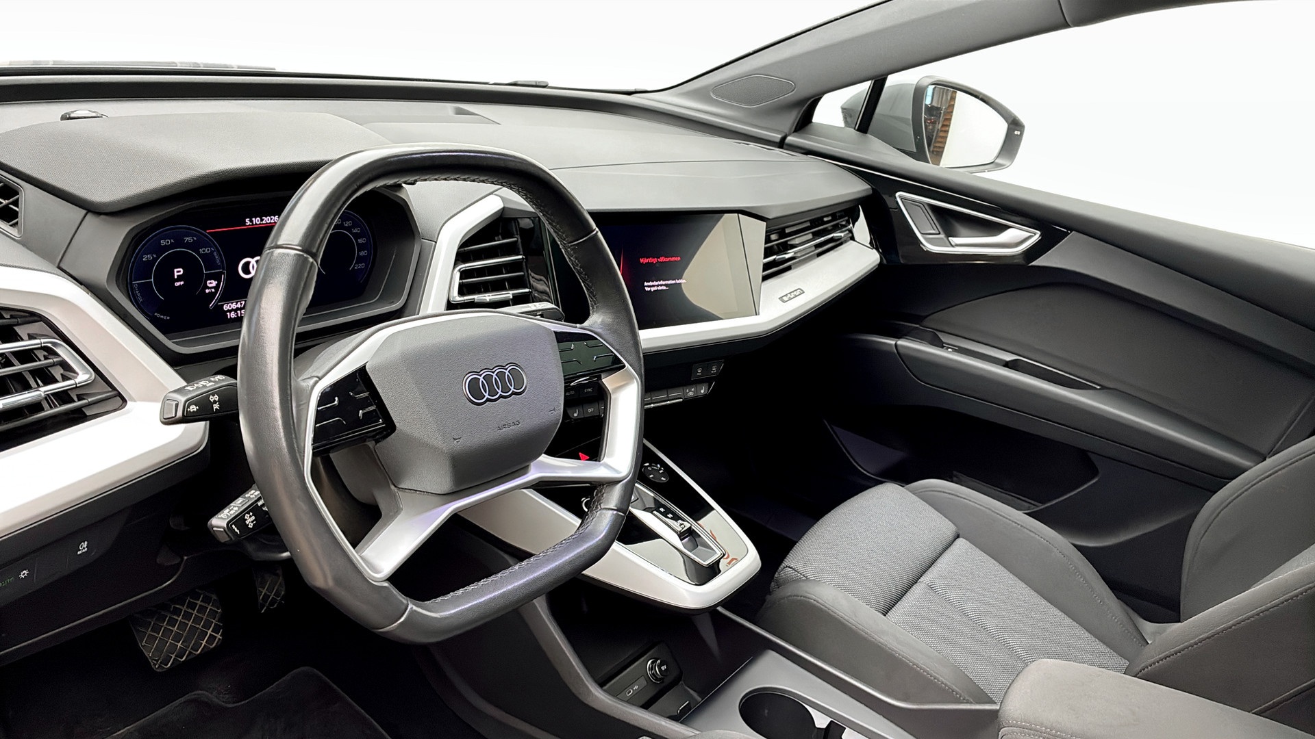 Audi Q4 e-tron OGK23W