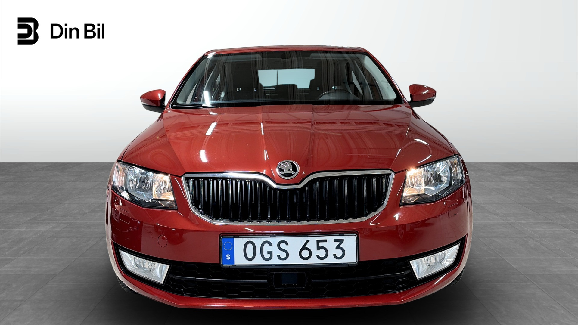 Skoda Octavia OGS653