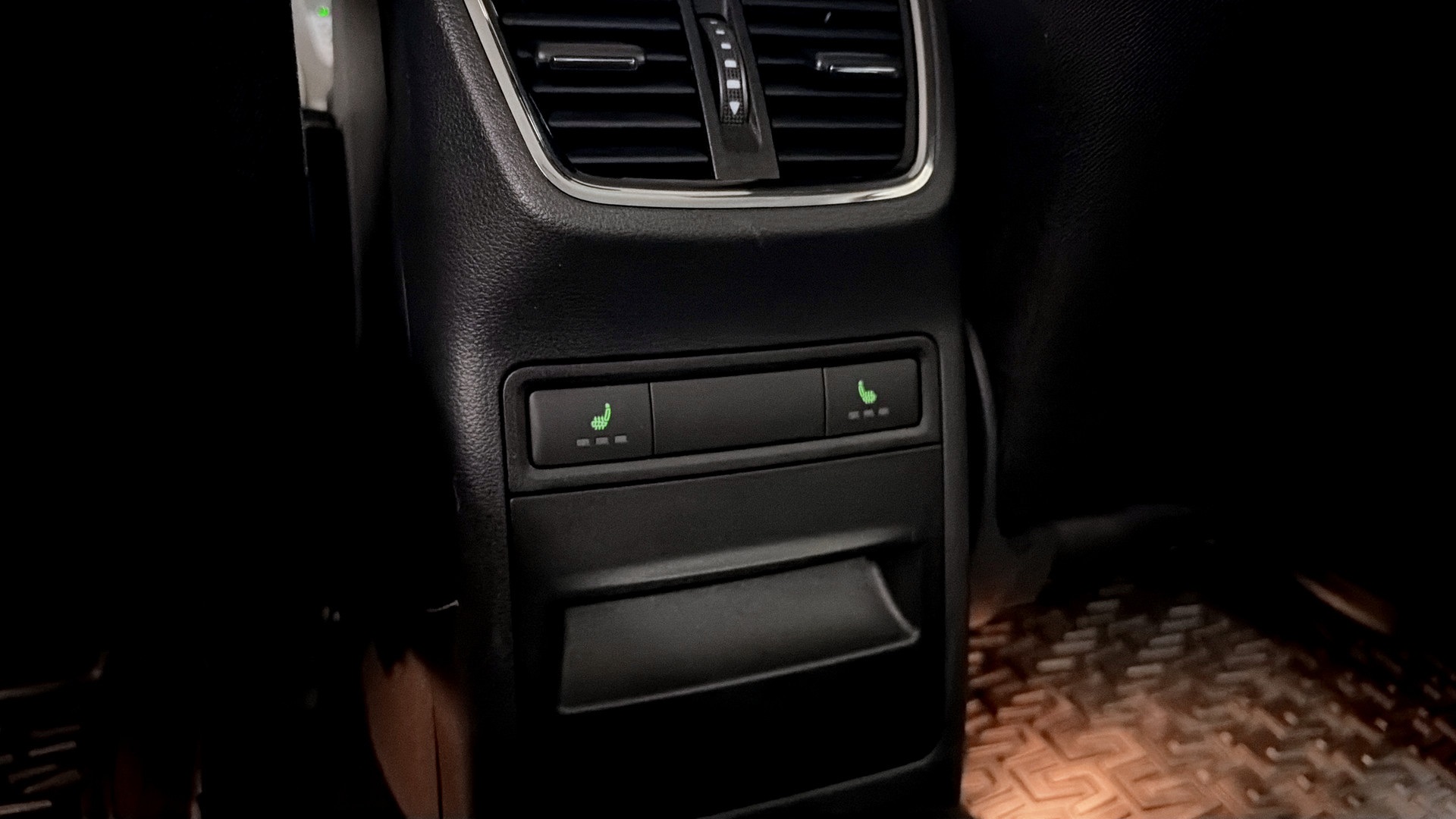 Skoda Octavia OGS653