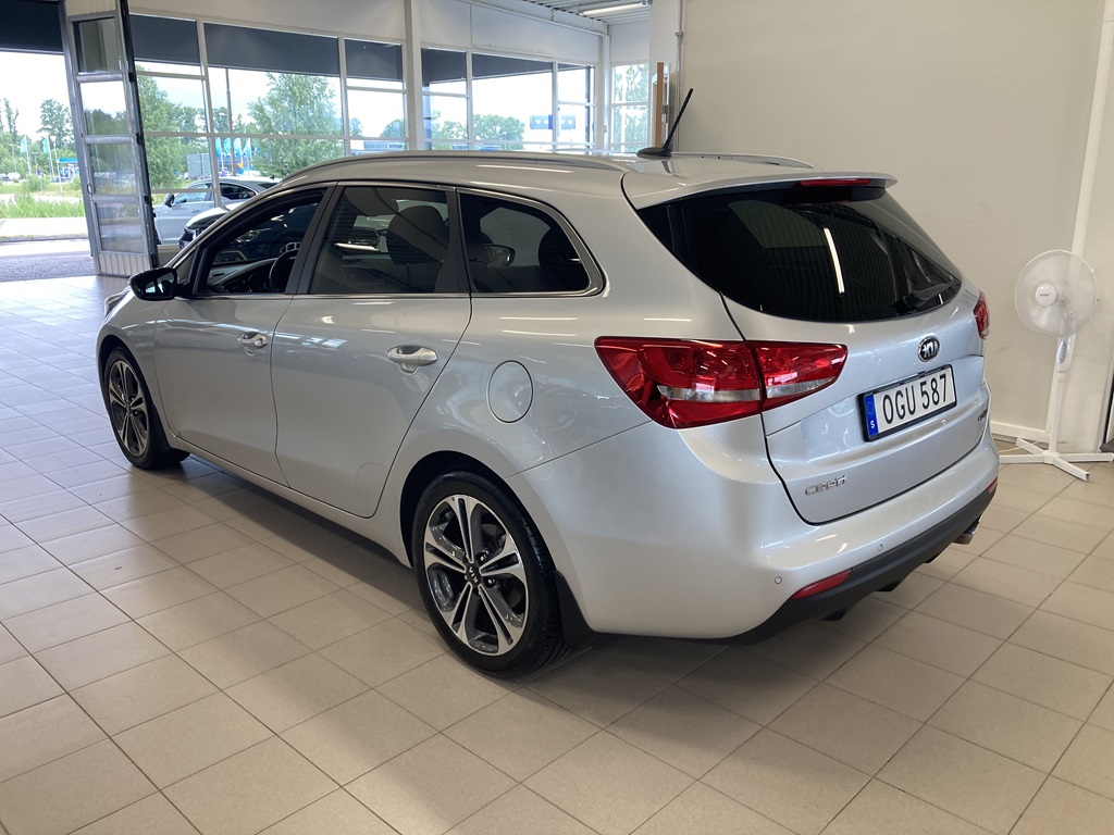 Kia cee'd SW OGU587