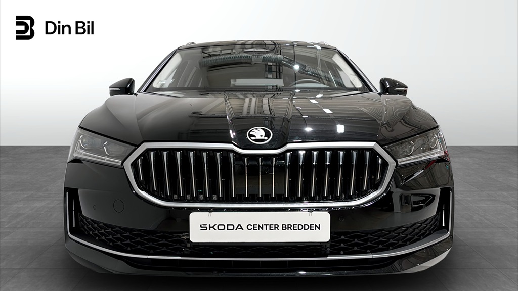 Skoda Superb OHR03Z