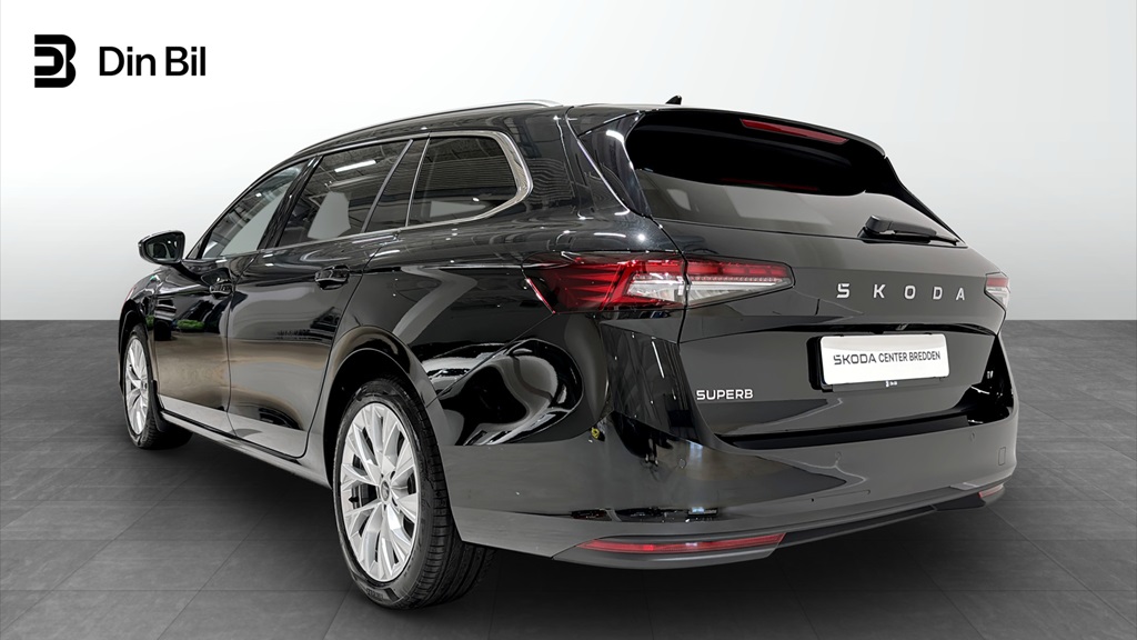 Skoda Superb OHR03Z
