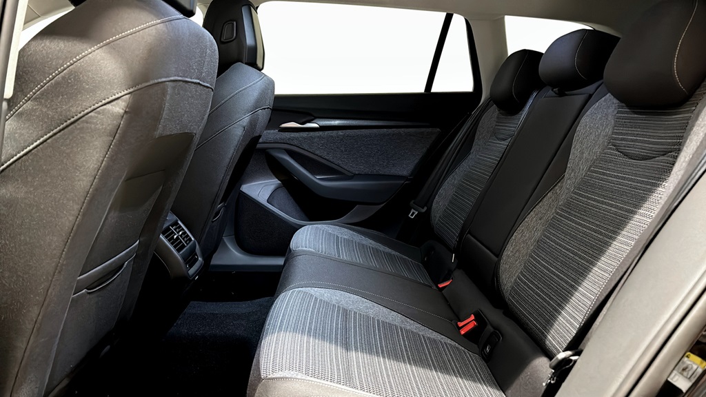 Skoda Superb OHR03Z