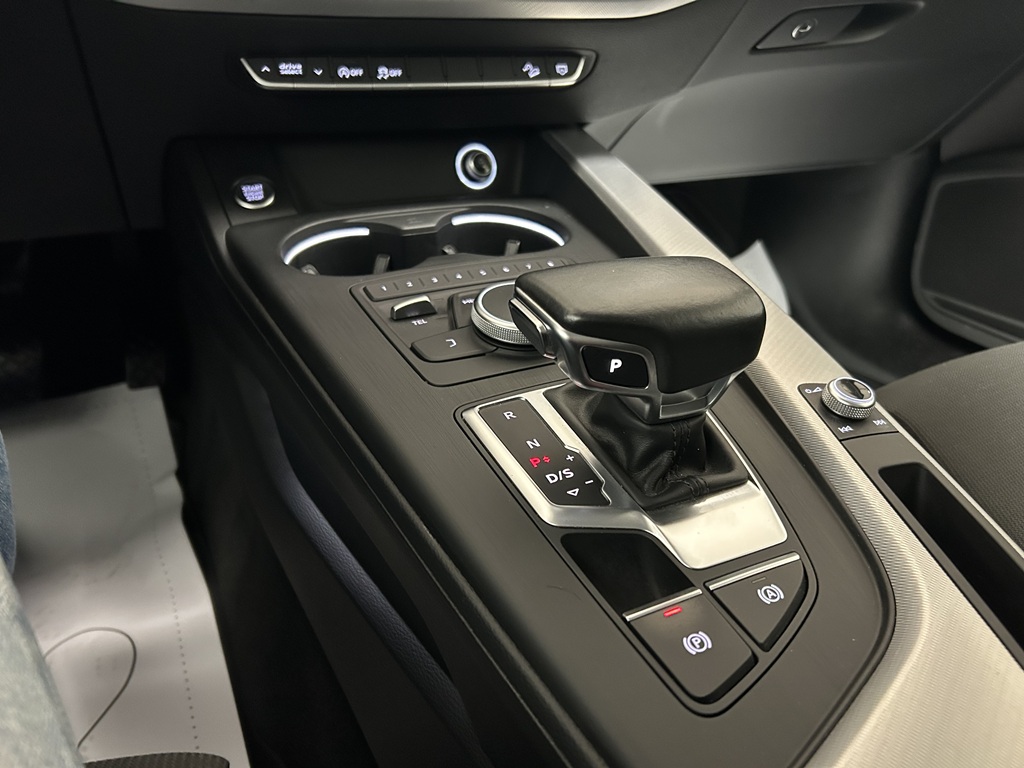 Audi A4 allroad quattro OHT322