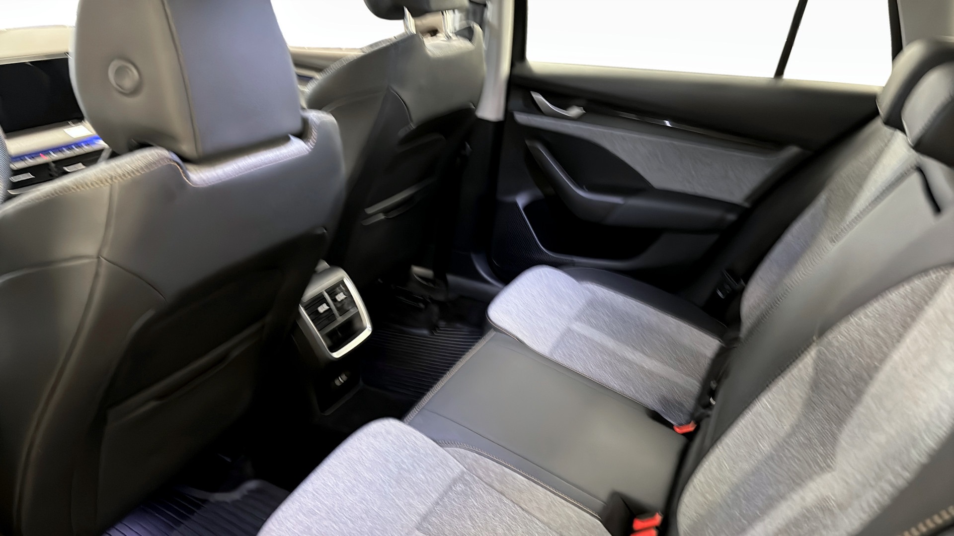 Skoda Octavia Combi OJB06Z