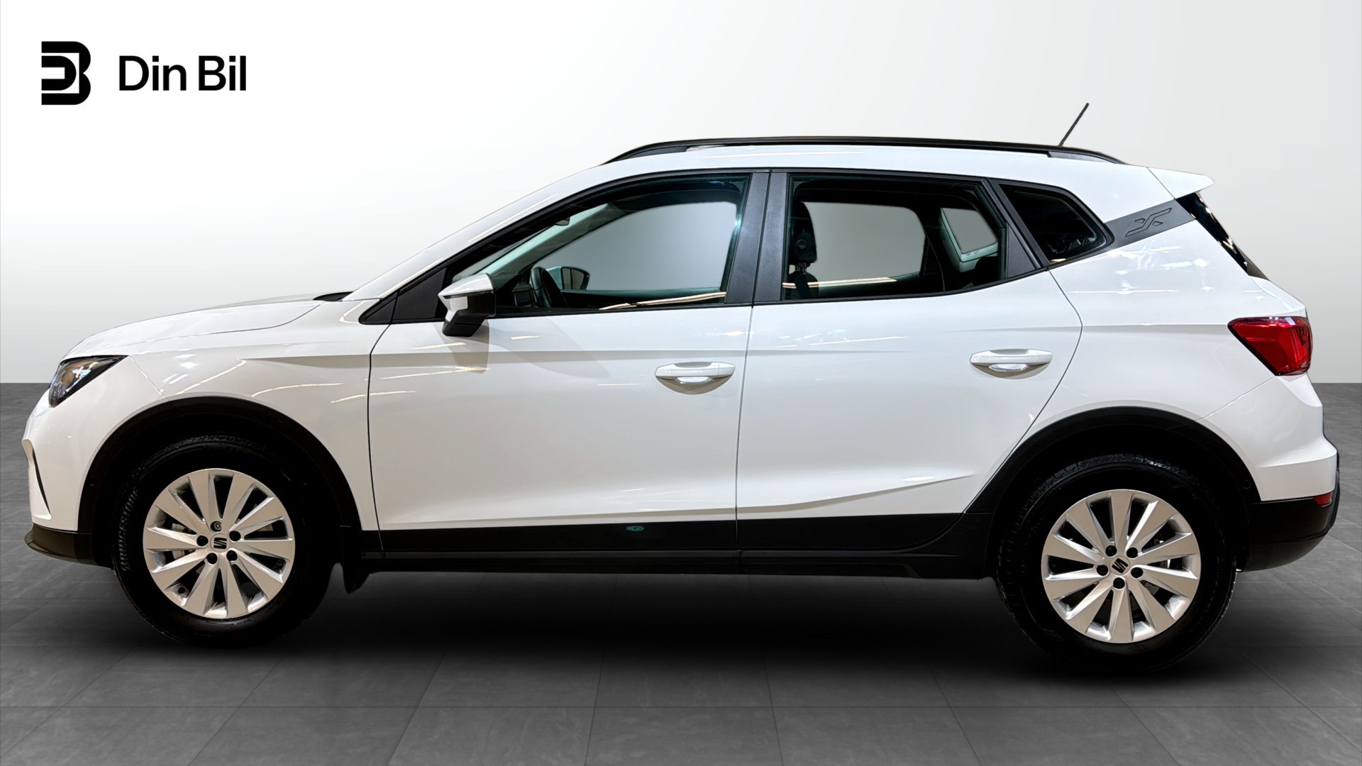 SEAT Arona OJB08F
