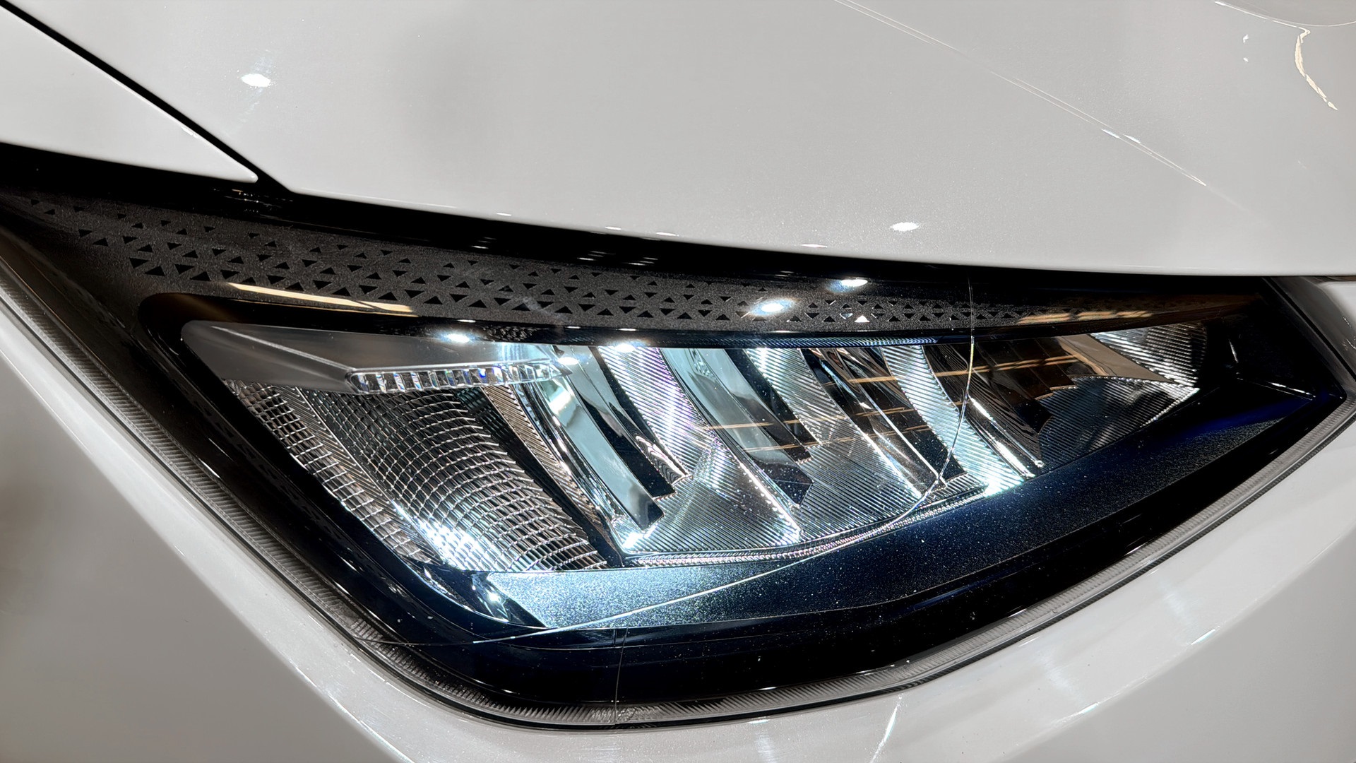 SEAT Arona OJB08F