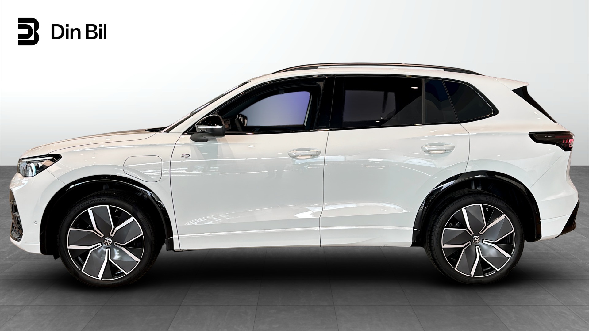 Volkswagen Tiguan OJB57T