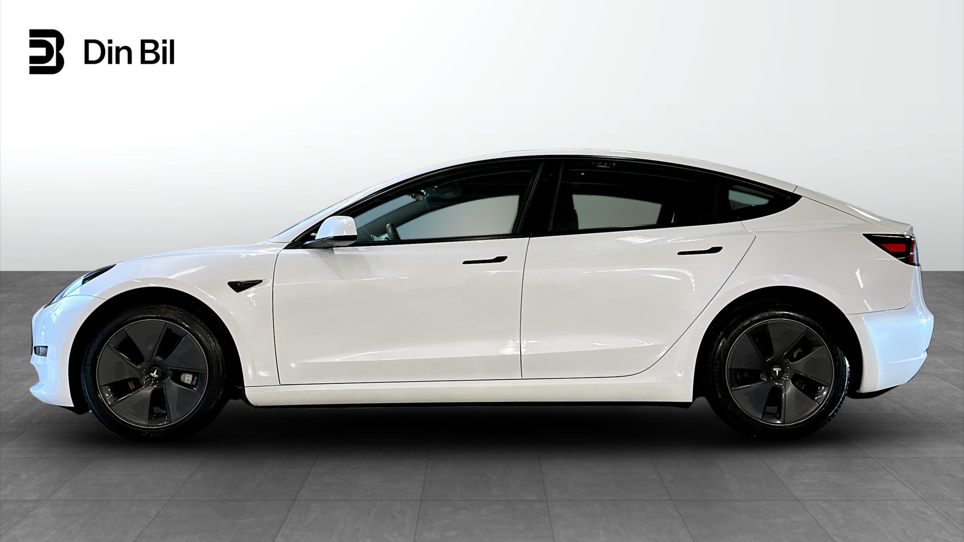 Tesla Model 3 OJK60X