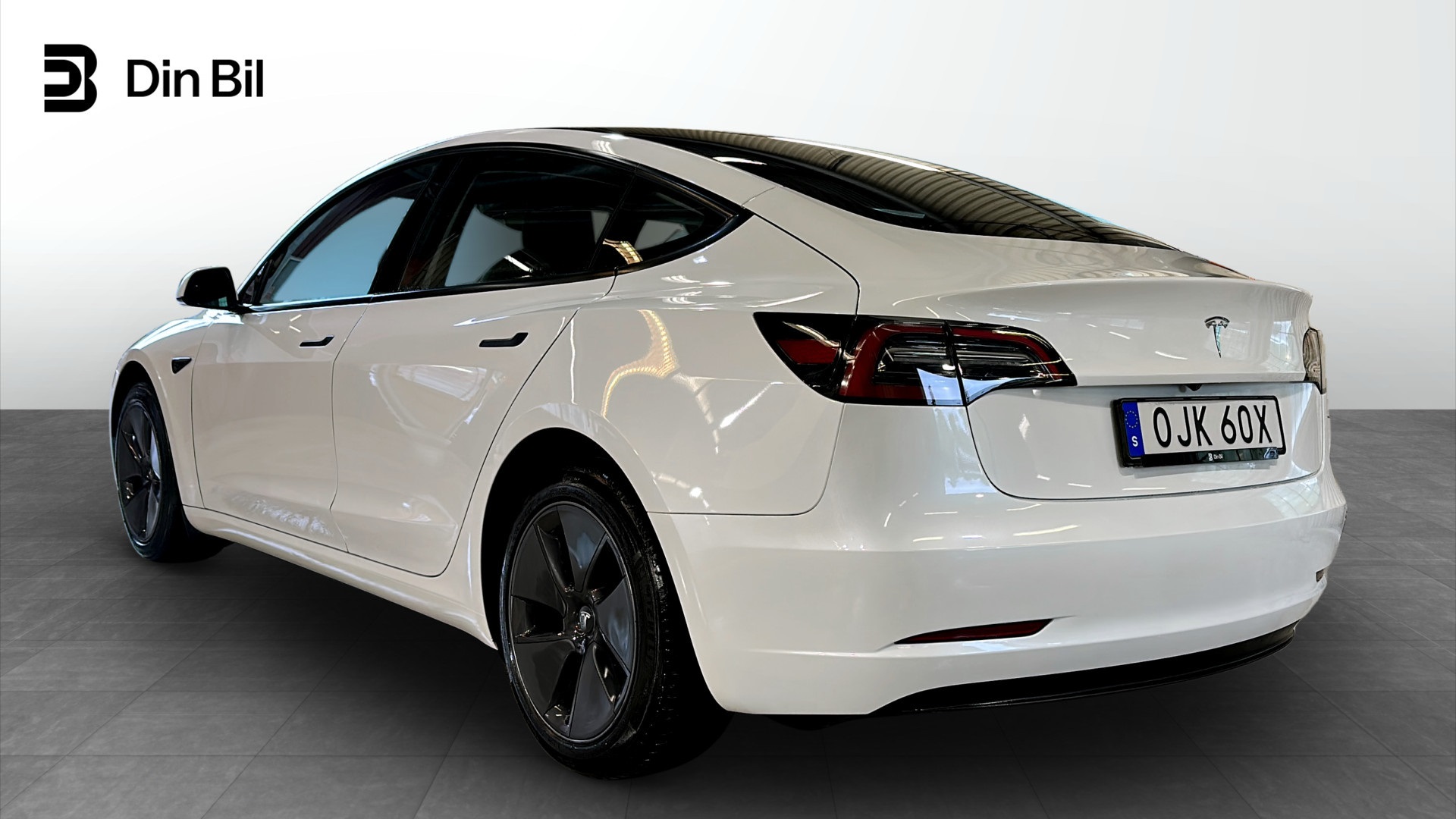 Tesla Model 3 OJK60X