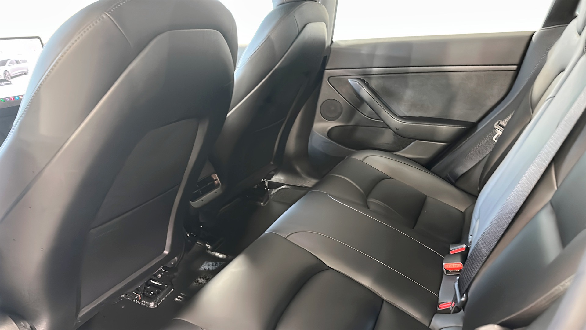 Tesla Model 3 OJK60X