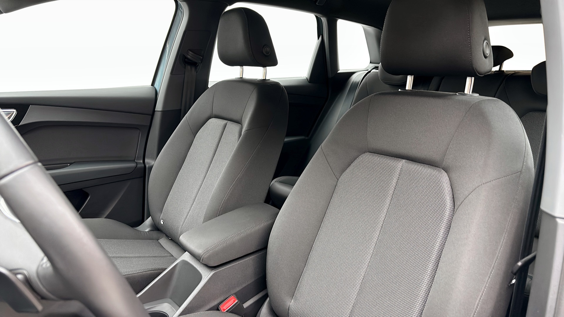 Audi Q4 e-tron OJL43L