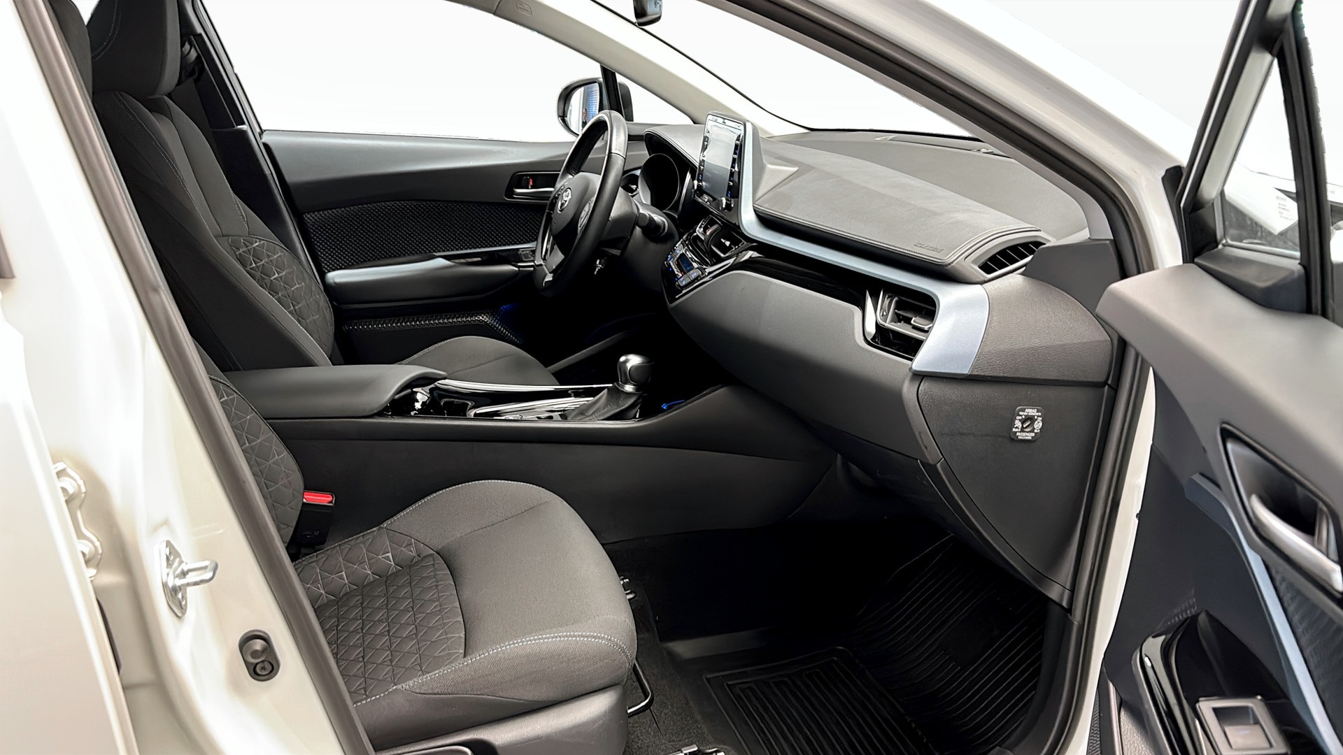 Toyota C-HR OJM63U