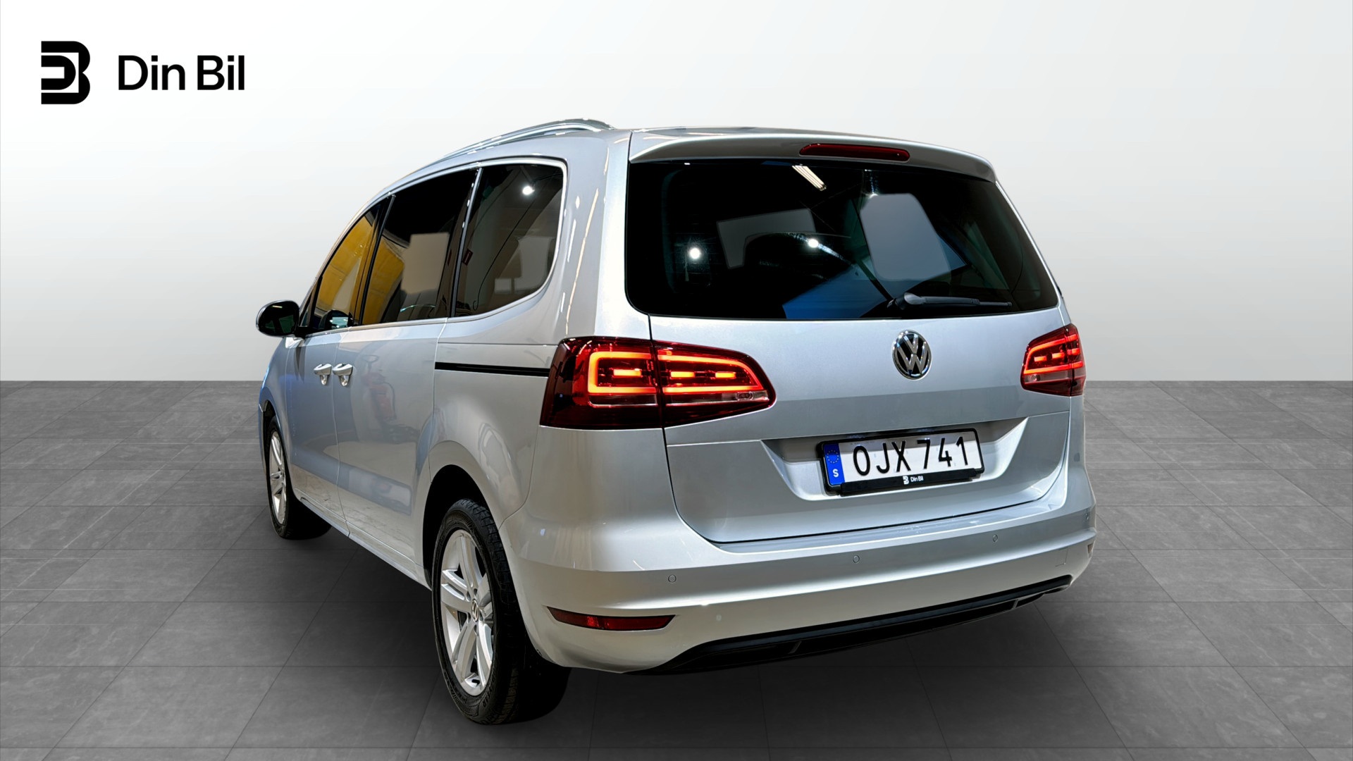 Volkswagen Sharan OJX741