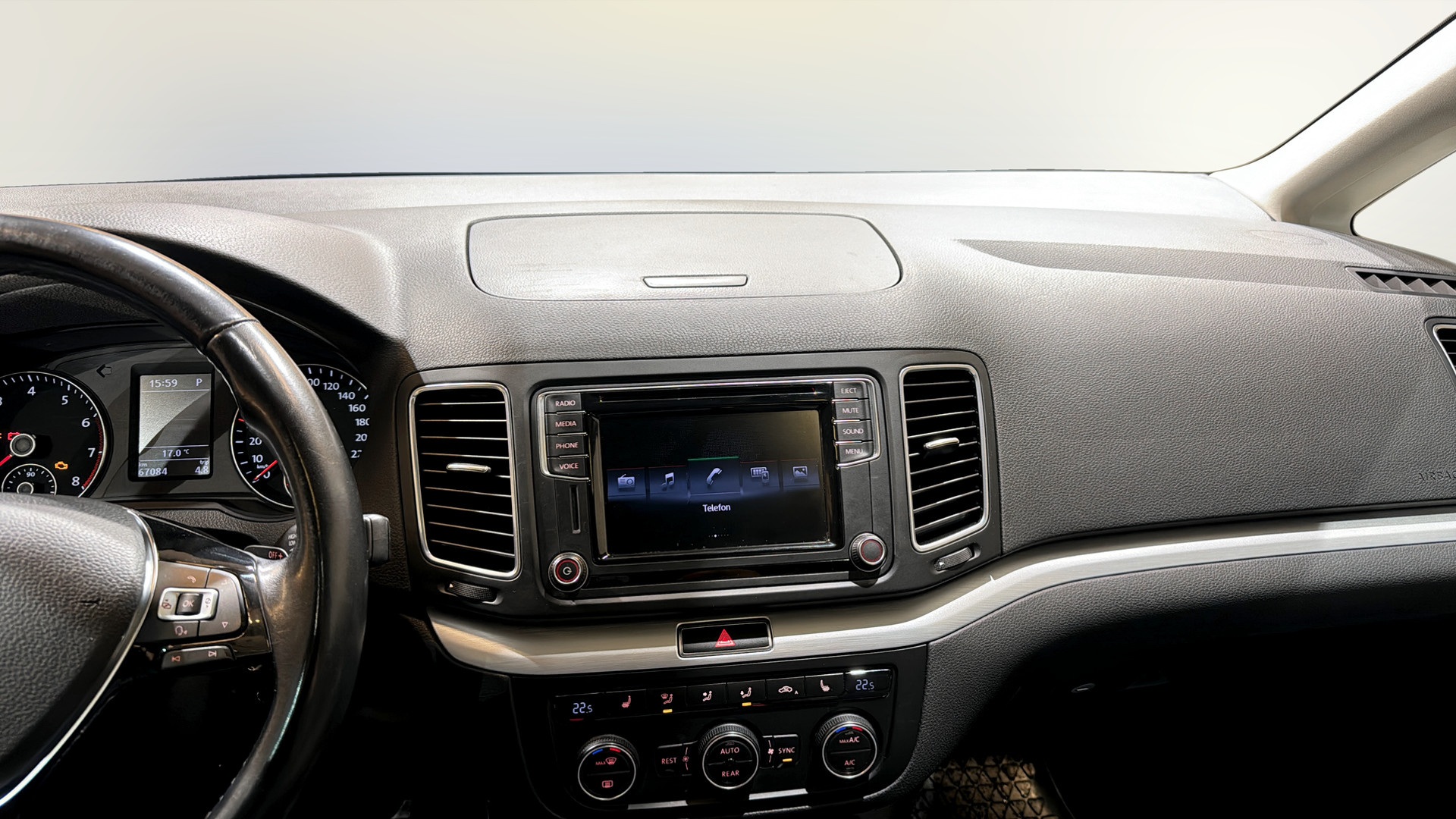Volkswagen Sharan OJX741