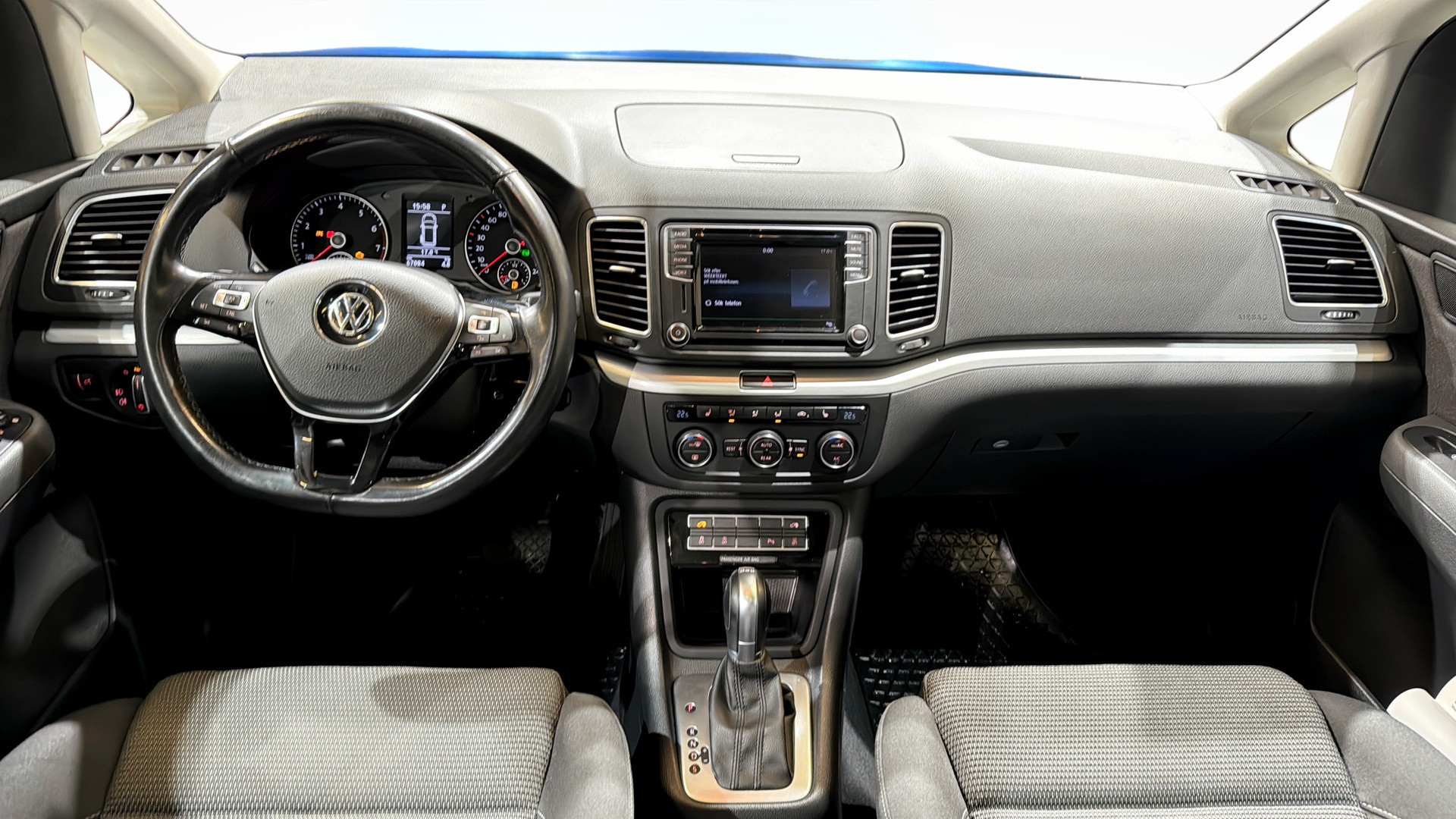 Volkswagen Sharan OJX741