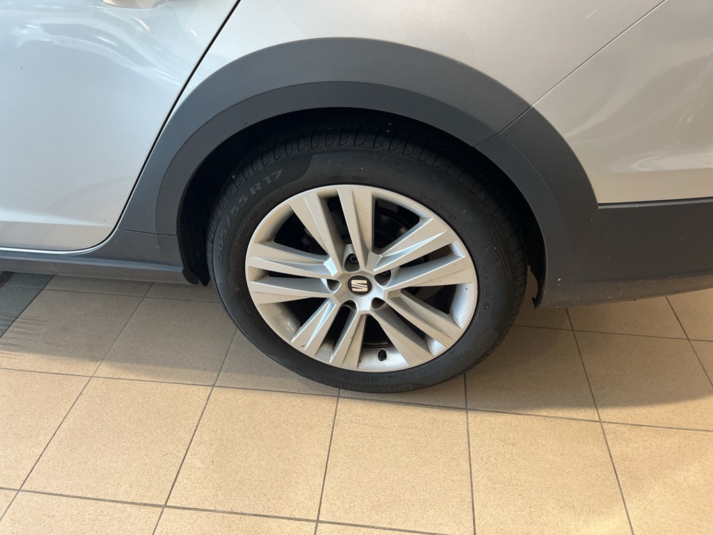 SEAT Leon OJZ269