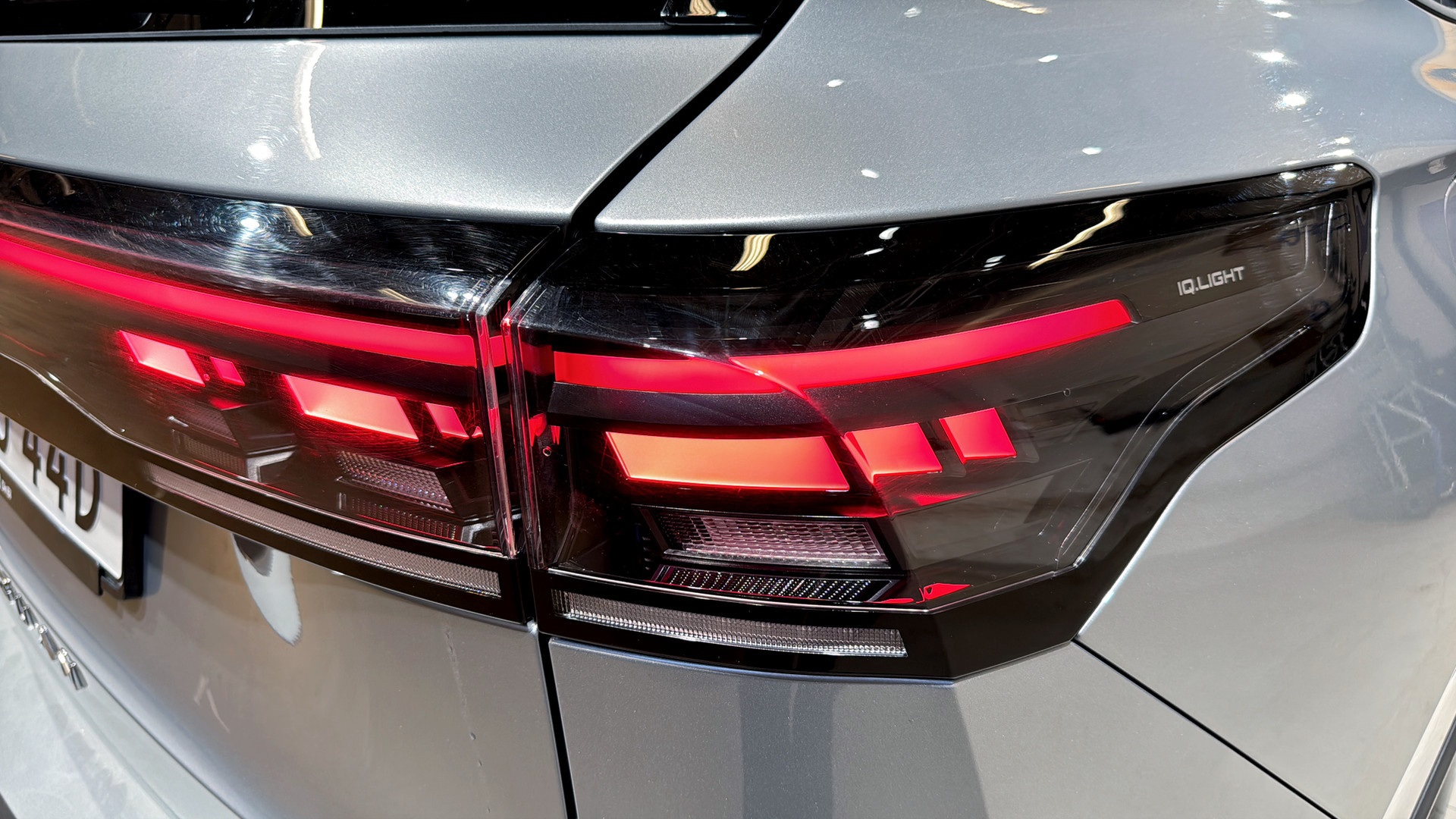 Volkswagen Tiguan OKJ44D