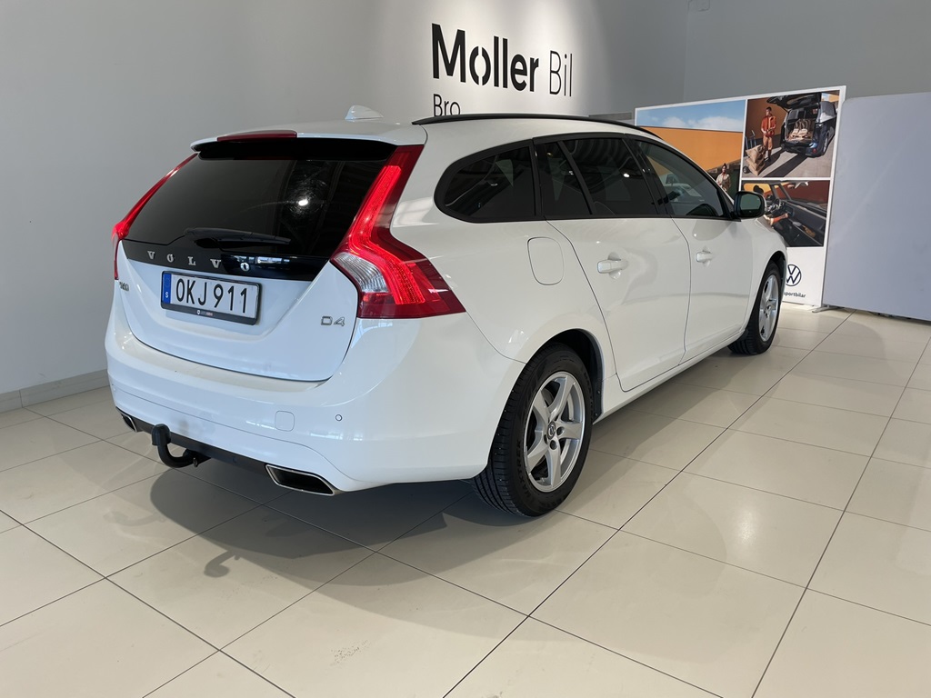 Volvo V60 OKJ911