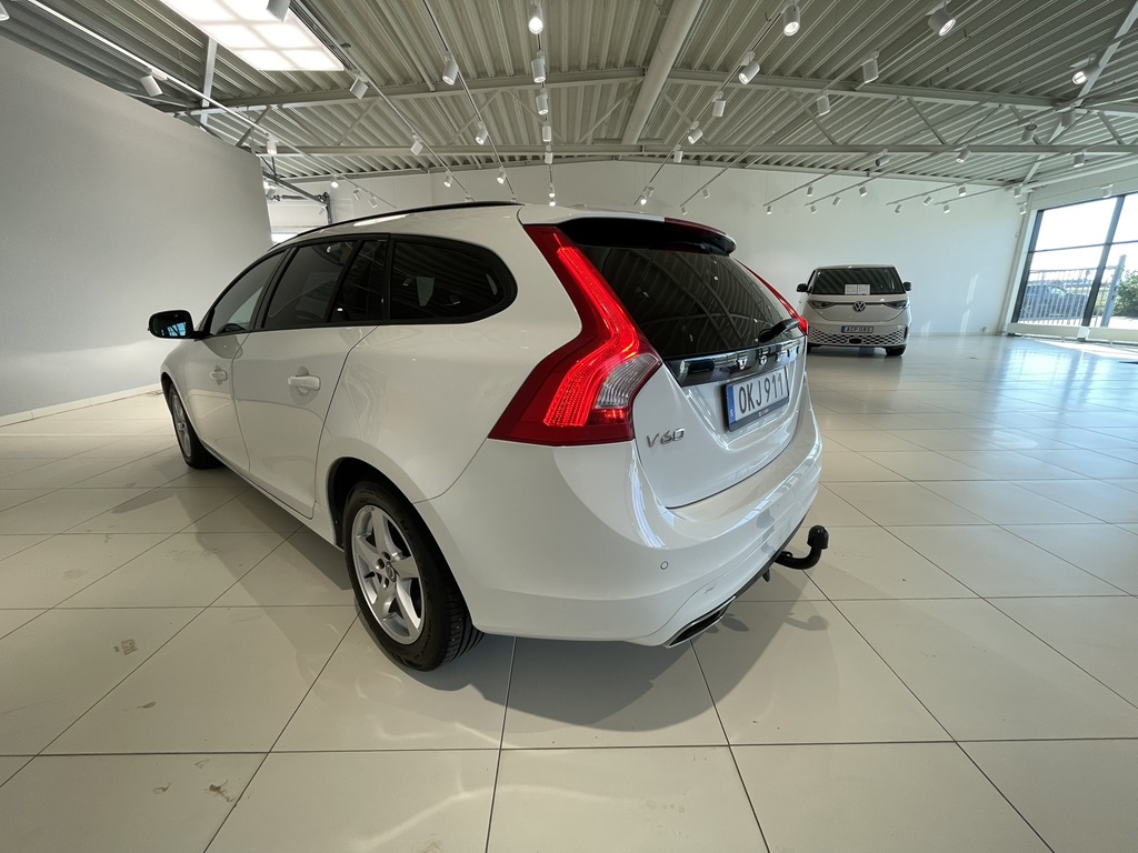 Volvo V60 OKJ911