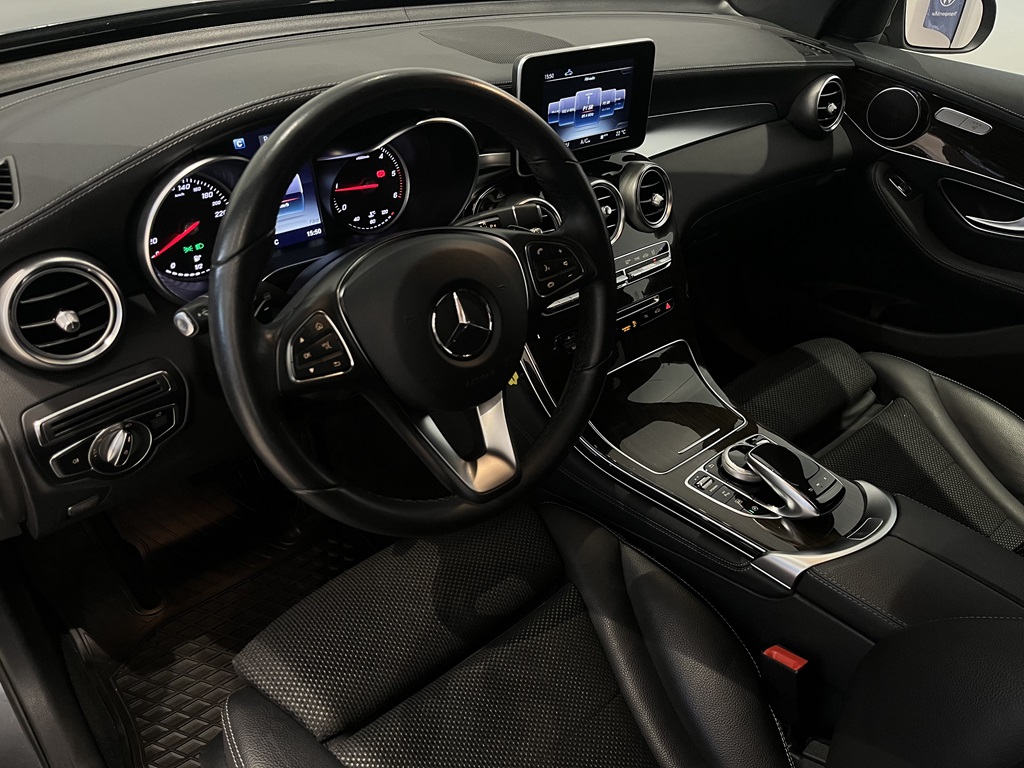 Mercedes GLC 220 OKM202