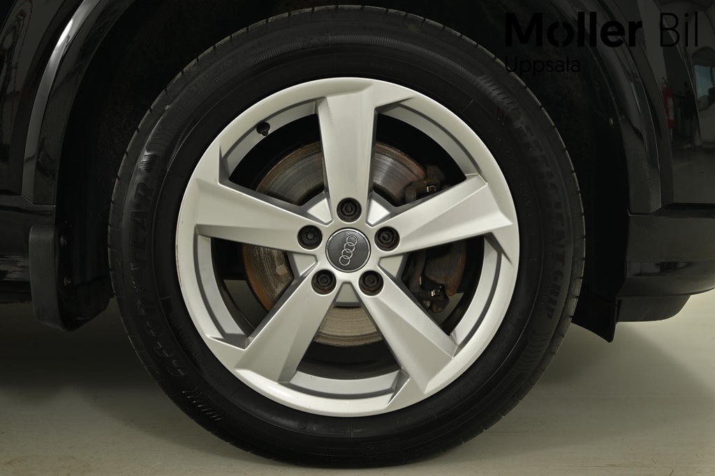 Audi Q2 OKX802