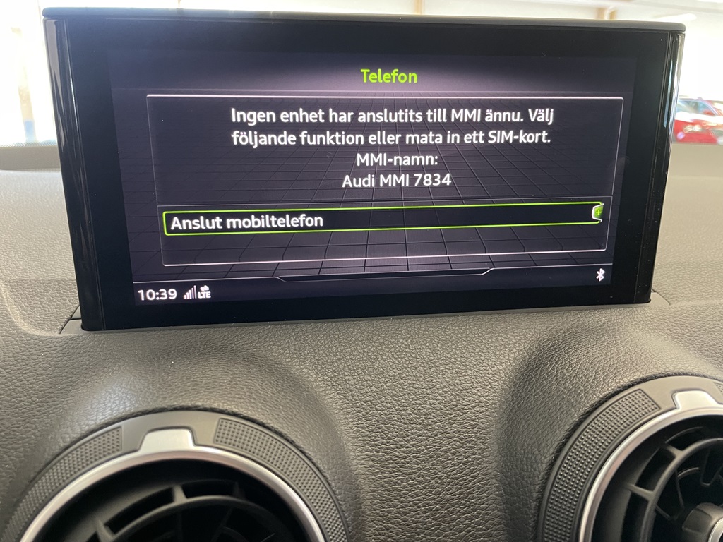 Audi Q2 OKX802