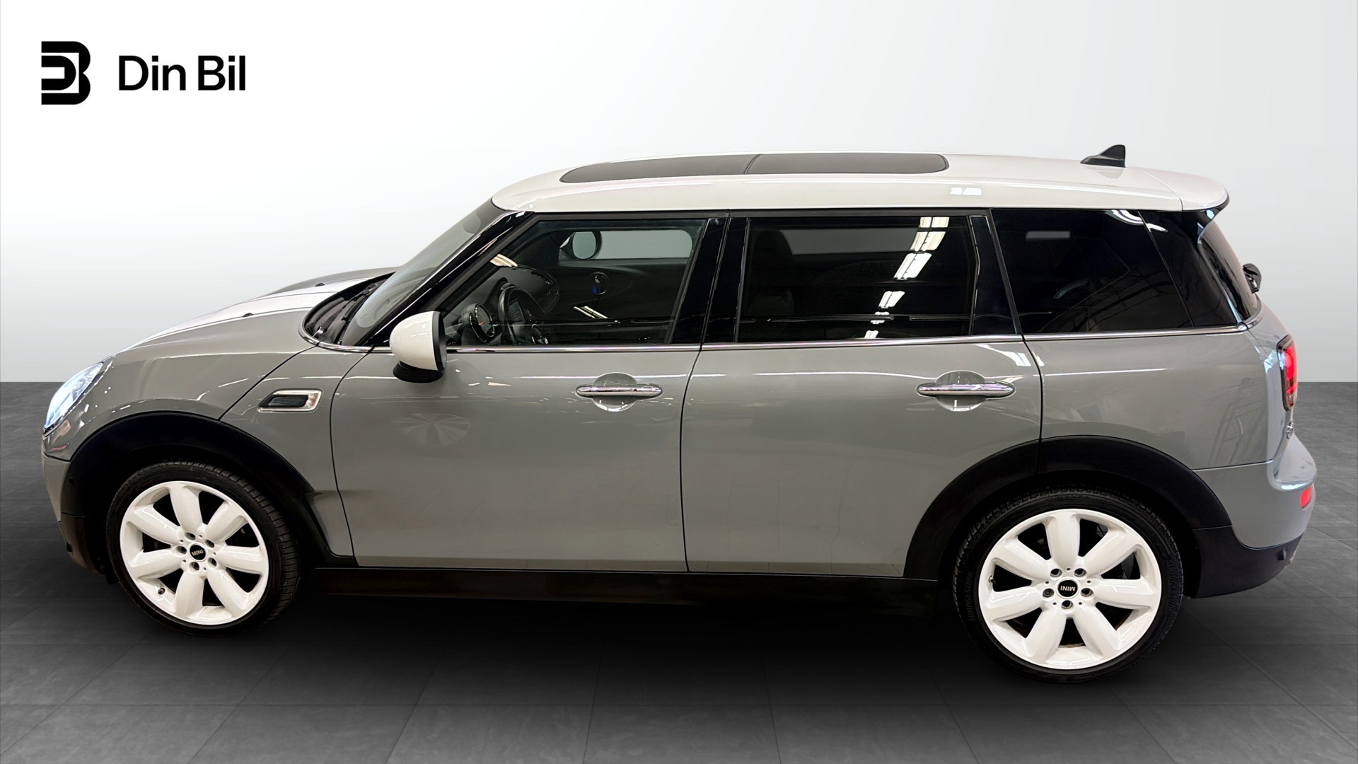 Mini Cooper Clubman OKZ248