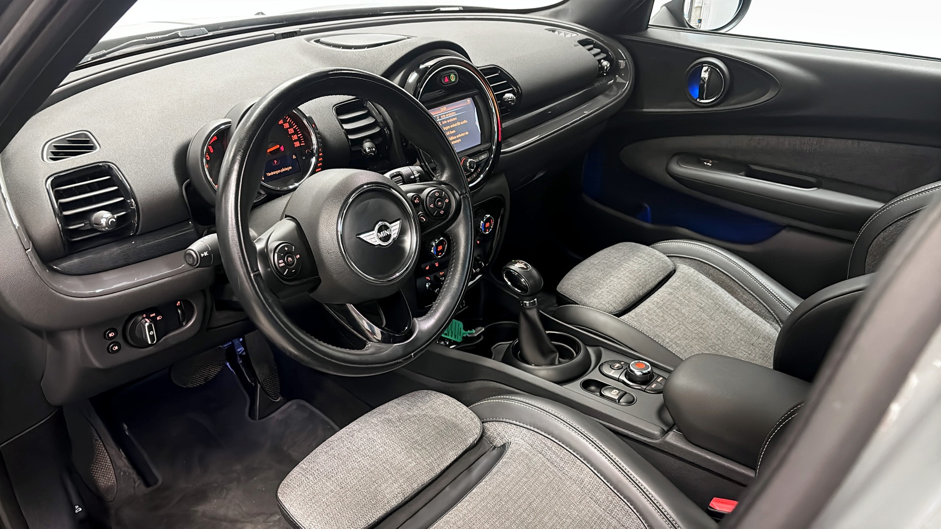 Mini Cooper Clubman OKZ248