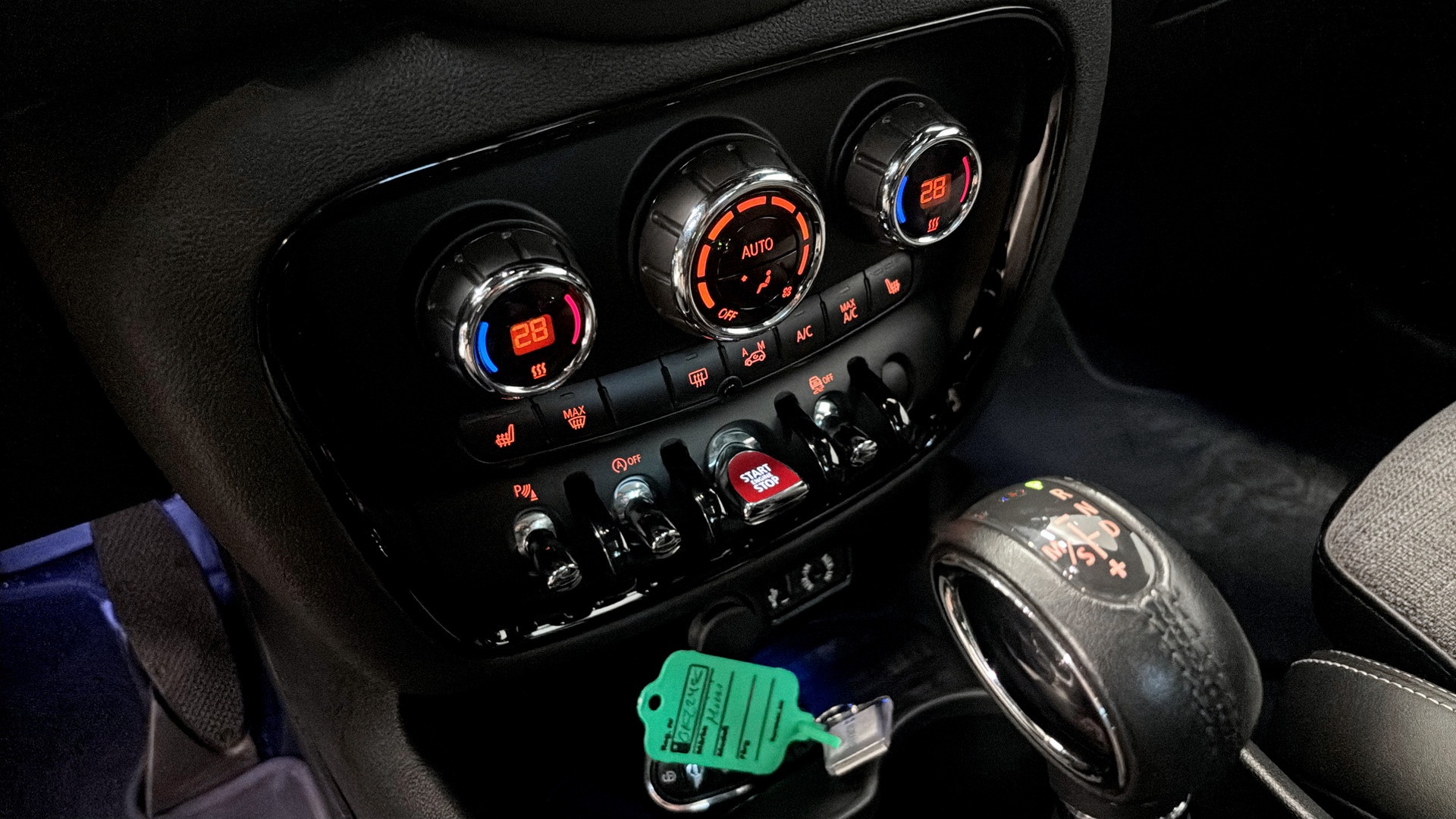 Mini Cooper Clubman OKZ248