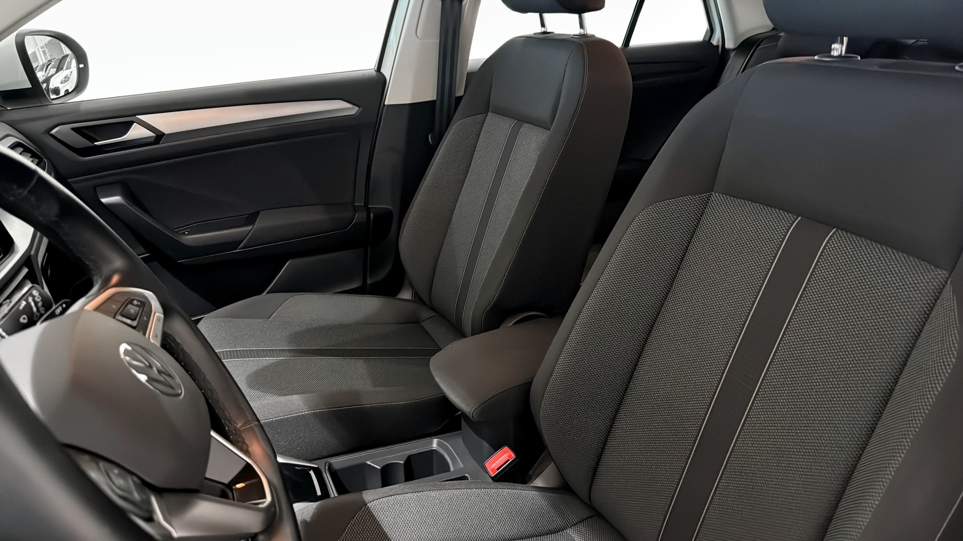 Volkswagen T-Roc OLD33F