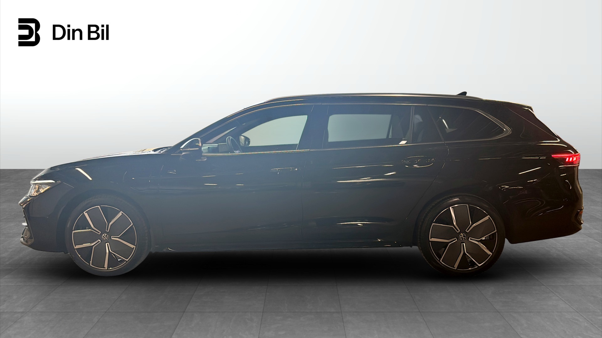 Volkswagen Passat OMP05F