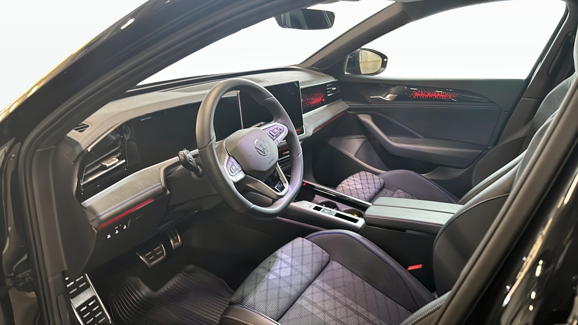 Volkswagen Passat OMP05F