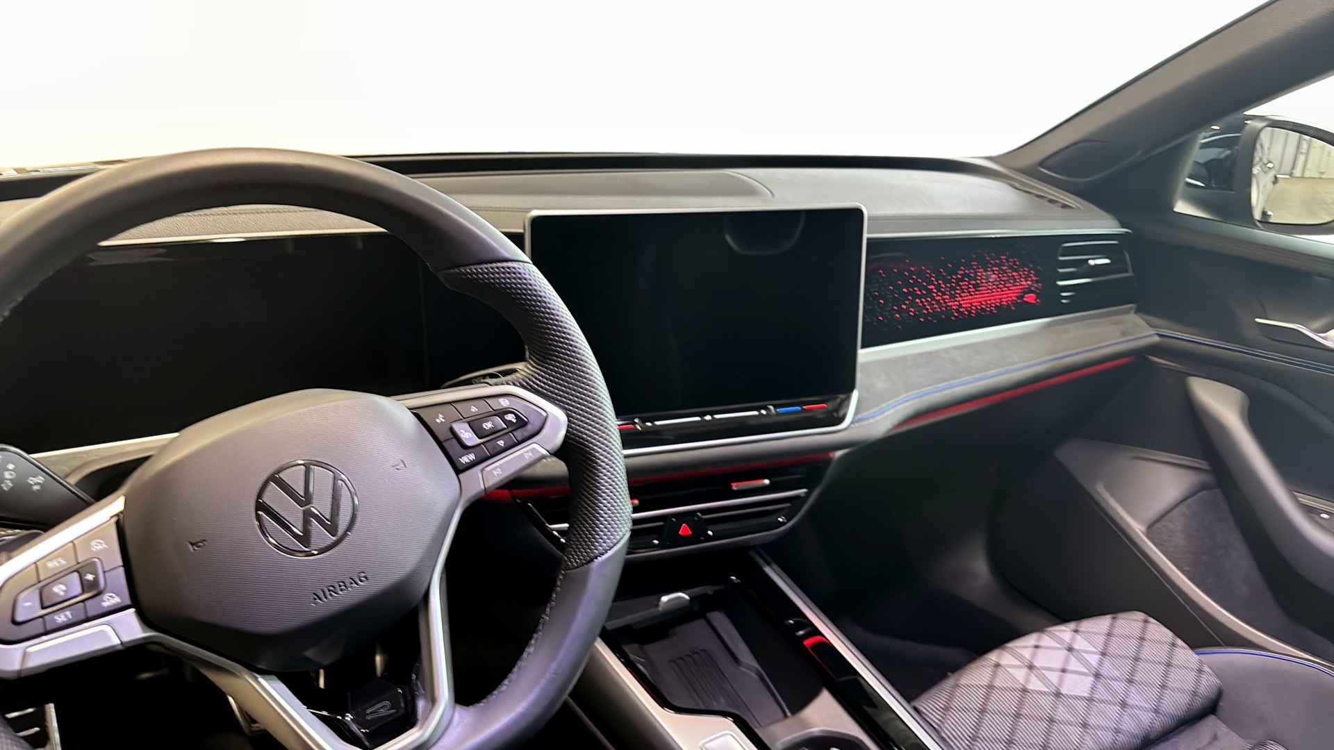 Volkswagen Passat OMP05F