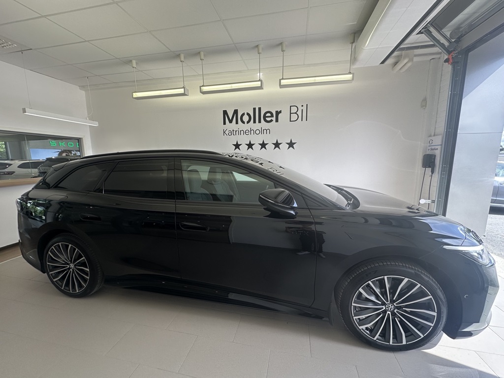 Volkswagen ID.7 Tourer ONP44B