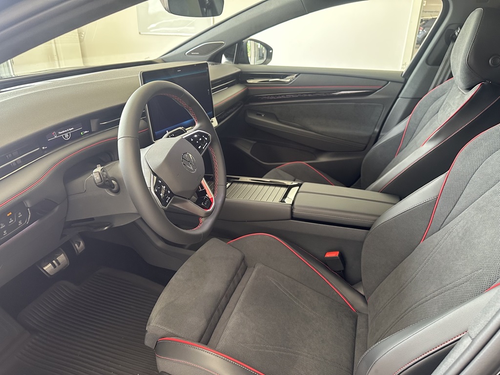 Volkswagen ID.7 Tourer ONP44B