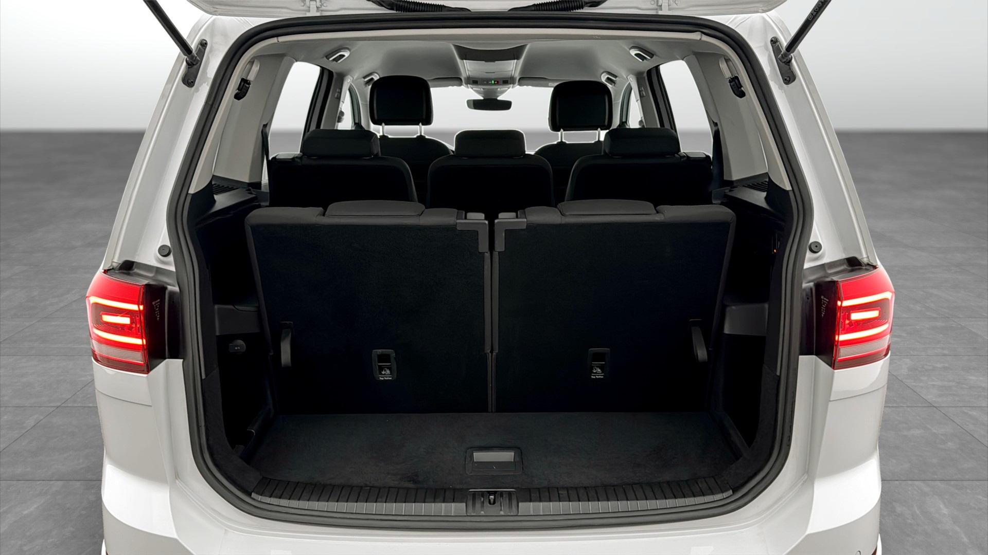 Volkswagen Touran OOA06C